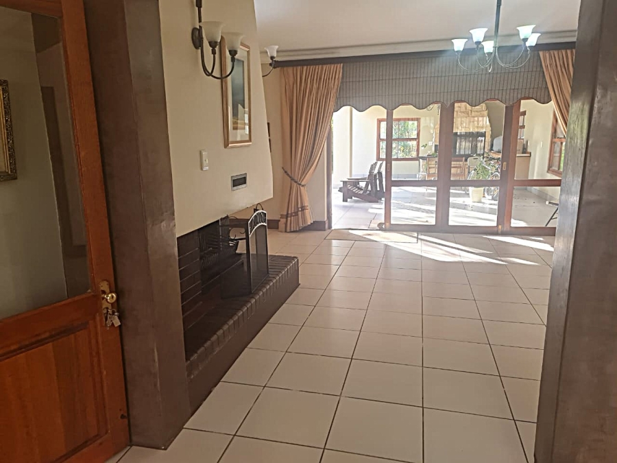 6 Bedroom Property for Sale in Senekal Free State